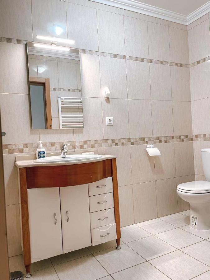 Peniche Master Bedroom With Sea View Balcony, Private Bathroom, Shared Kitchen, Swimming Pool, Surfing Resort Atouguia Da Baleia Ngoại thất bức ảnh